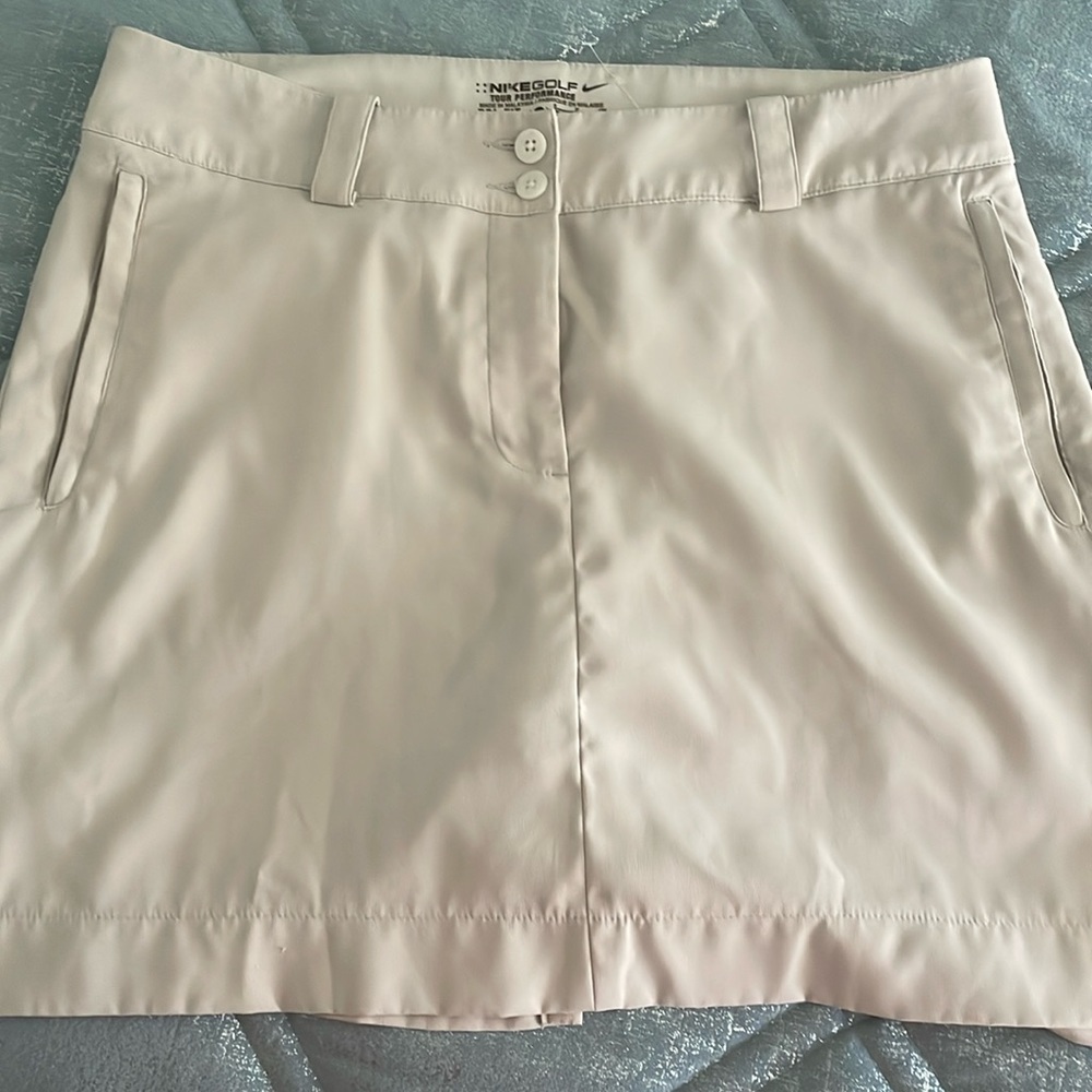 Nike Dri-Fit Golf Skort Women’s Size 6